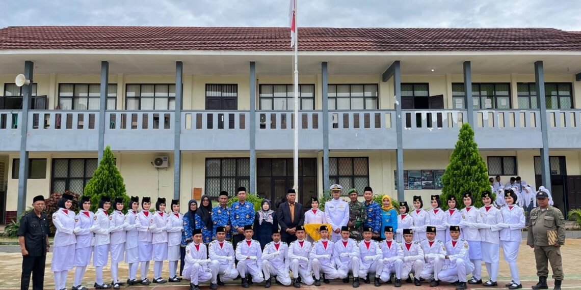 KUA Ciracap Pimpin Doa Sumpah Pemuda ke-97: Semangat Kita Bergerak