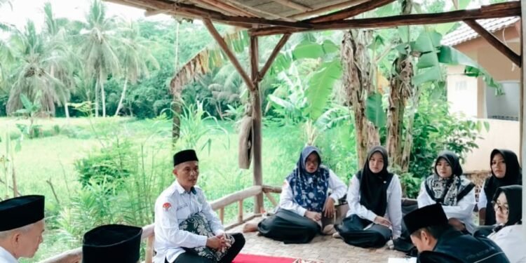 Level Up Bahasa, Level Up Pelayanan! Kepala KUA Ciracap Dorong Peningkatan Kapasitas Bahasa Asing Demi Pelayanan Publik