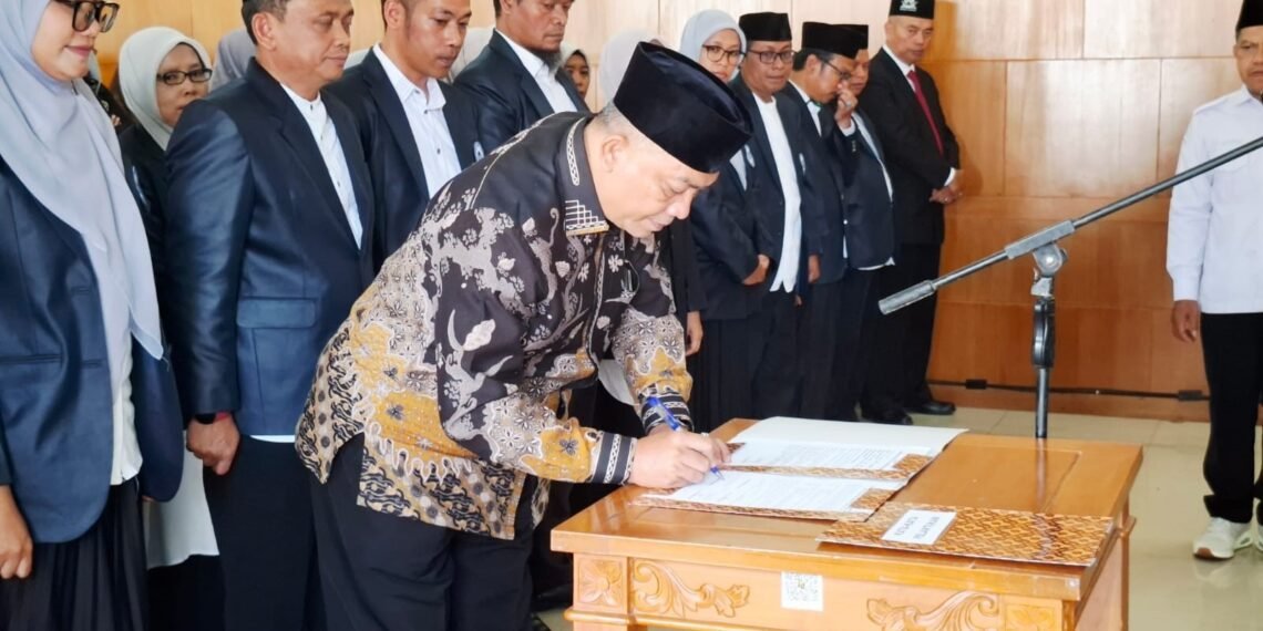 Pengurus KKPQ dan DPD FKPQ Kabupaten Sukabumi Resmi Dilantik Masa Bakti 2025–2030