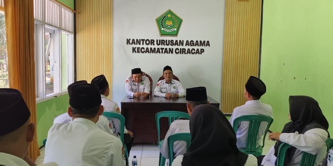 Ruang Wawasan Kita, KUA Ciracap Evaluasi Kinerja dan Teguhkan Arah Pelayanan Tahun 2026