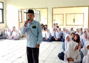 THE MOST KUA Ciracap: BRUS di MA dan MTs Darul Ulum Tembongsari Perkuat Karakter Remaja