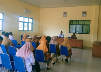 Perkuat Integritas dan Profesionalisme, Penyuluh KUA Ciemas Sampaikan Materi Etika ASN dalam Kegiatan MTA