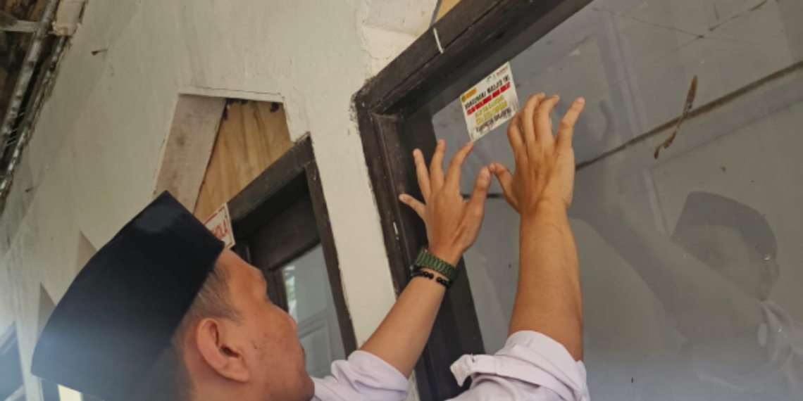 Penyuluh KUA Nyalindung Laksanakan Kalibrasi Arah Kiblat di SD IT Darussalam