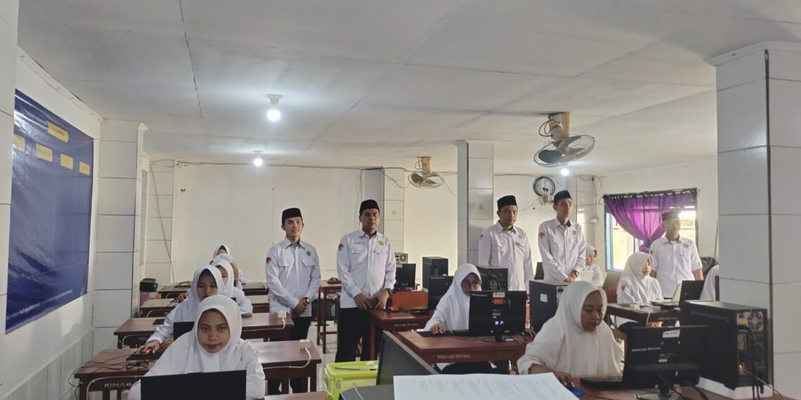 Kasi PD Pontren Kemenag Sukabumi Monev UAN PKPPS Wustha, Tegaskan Mutu dan Legalitas Pendidikan Pesantren
