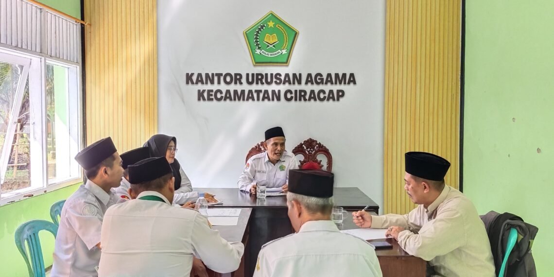Kepala KUA Ciracap Perkuat Sinergi Bersama Pengawas PAKIS dan Penyuluh Agama