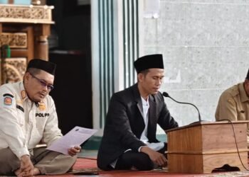 Penyuluh Agama KUA Ciracap Sampaikan Tausiyah pada Majlis Taklim Aparatur Kecamatan