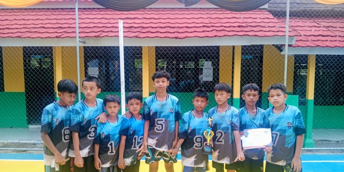 MIS Cicurug Ikuti Lomba Bola Voli Antar SD/MI dalam Rangka Milad ke-40 MTs Al-Zamii’ah