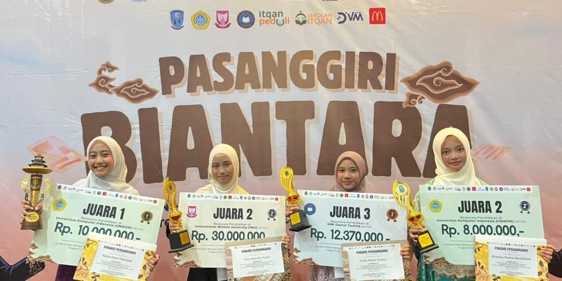 Santriwati Pondok Modern Assalam Putri Raih Prestasi Gemilang dalam Pasanggiri Biantara Mieling Poe Ngadegna Tatar Sunda 2026
