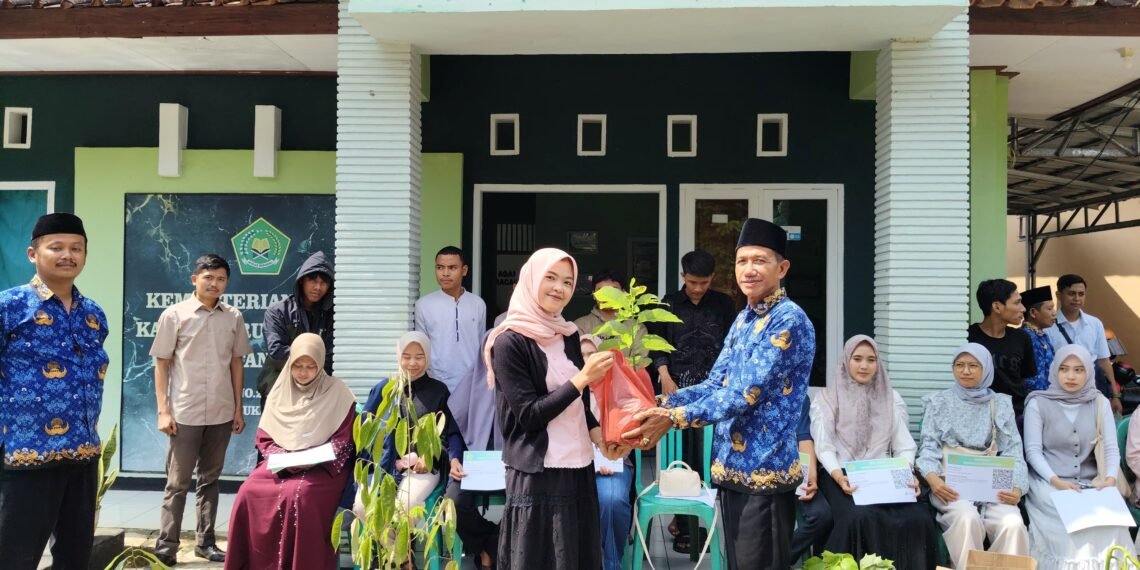 KUA Ciracap Integrasikan Edukasi Lingkungan dalam Bimbingan Perkawinan