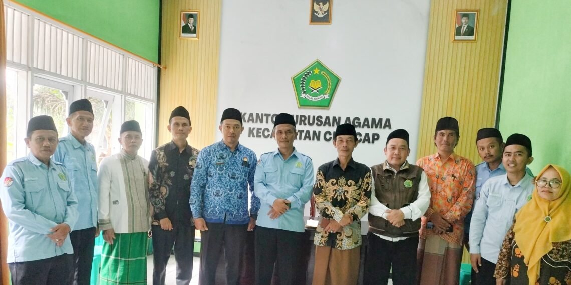 KUA Ciracap Dorong Pesantren Aktif Perbarui Data EMIS