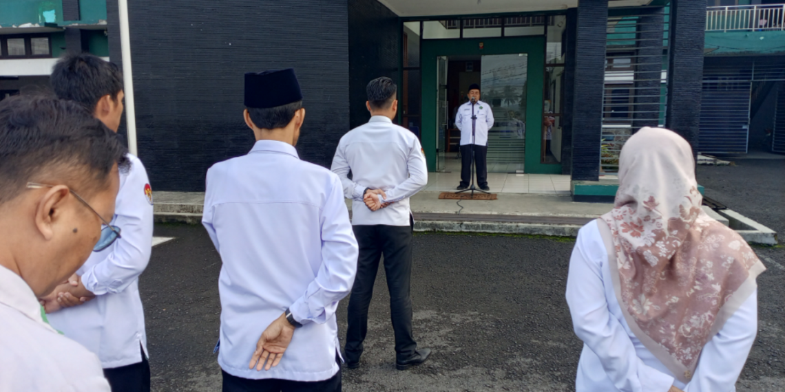 Apel Pagi Kemenag Sukabumi, Kasi Penmad Tekankan Makna Hardiknas dan Semangat Belajar Sepanjang Hayat
