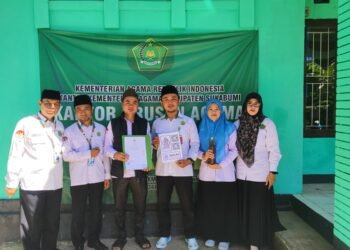 KUA Cikakak Dampingi Pelaku Usaha Madu Lokal Raih Sertifikat Halal