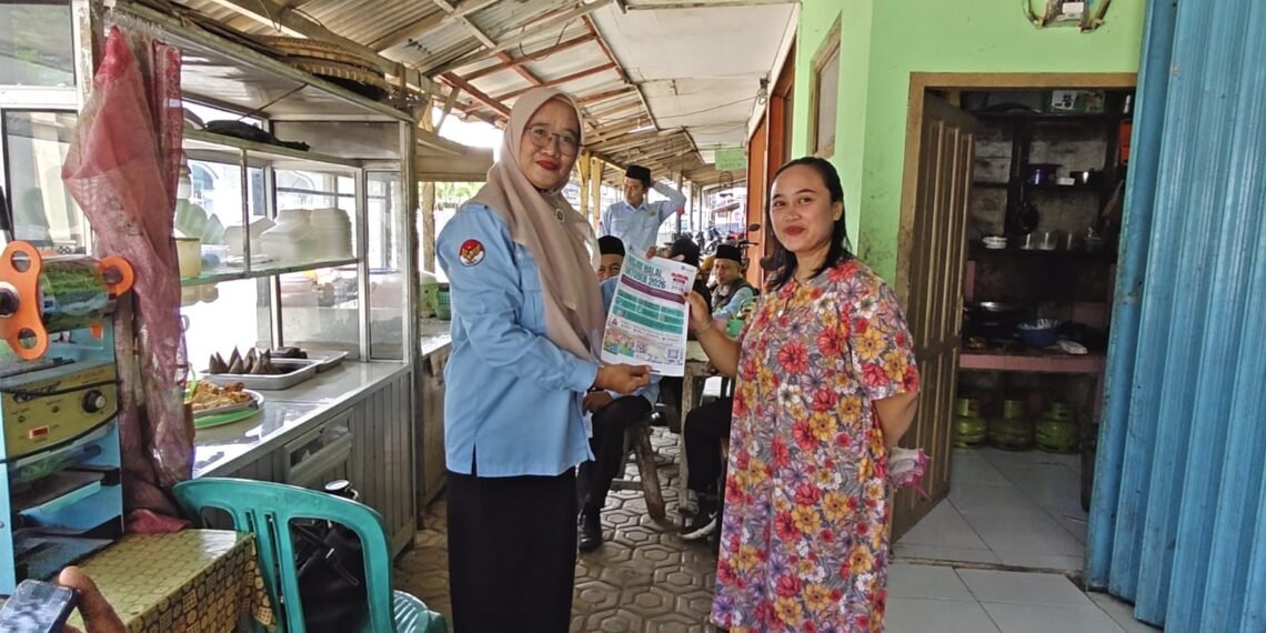Sambut Wajib Halal Oktober 2026, Penyuluh KUA Ciracap Gencarkan Edukasi kepada Pelaku Usaha