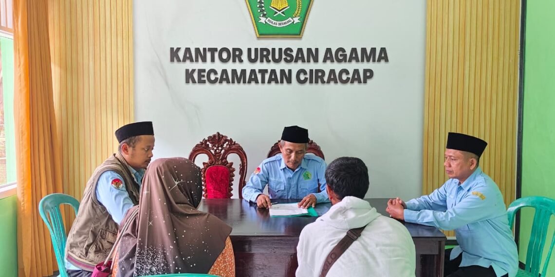Solusi Wali Berhalangan Hadir, KUA Ciracap Fasilitasi Layanan Ikrar Berwakil Wali Demi Kelancaran Akad Nikah