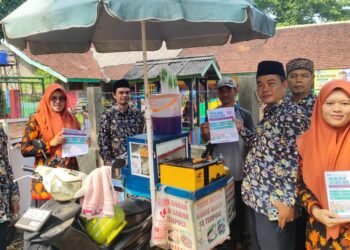 Akselerasi Ekosistem Produk Halal, KUA Cikakak Gencarkan Sosialisasi Jemput Bola ke Pelaku Usaha