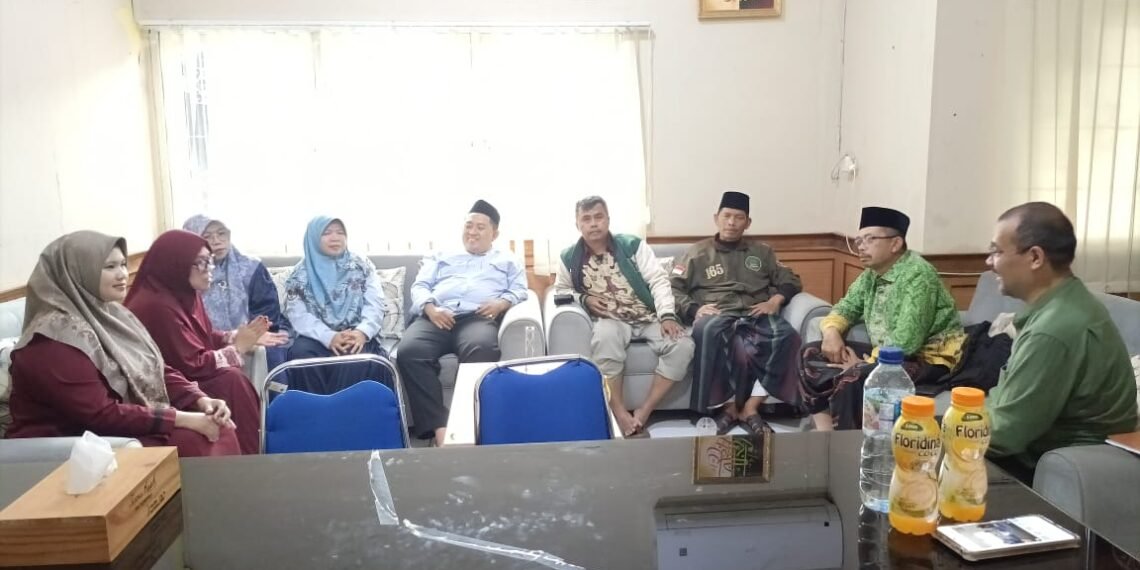 Sambut Tahun Baru Islam 1448 H, KUA Cisaat Gelar Rakor Lintas Sektoral Bersama Forkopimcam dan Lembaga Keagamaan