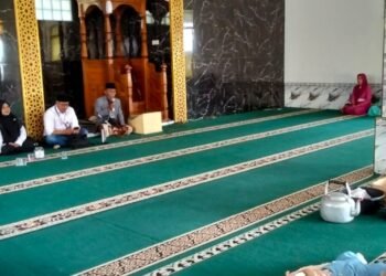 KUA Jampangtengah Perkuat Ketahanan Keluarga Melalui Penyuluhan di Majelis Taklim