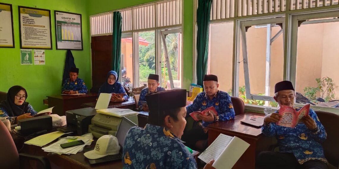 KUA Ciracap Ikuti Gerakan 100.000 Khataman Al-Qur’an