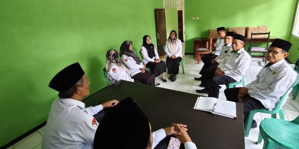 KUA Ciracap Gelar Rapat Pembinaan Pegawai, Matangkan Persiapan Lebaran Yatim dalam Semangat Peaceful Muharram II