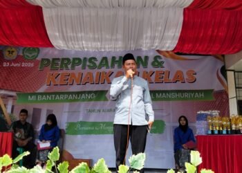 Apresiasi Semangat Pendidikan, Pengawas MI Hadiri Perpisahan dan Kenaikan Kelas di Al-Manshuriyah Ciemas
