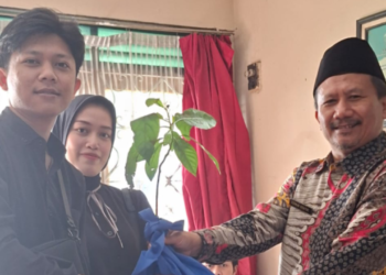 KUA Parungkuda Tanamkan Kepedulian Lingkungan kepada Calon Pengantin melalui Program PEPELING