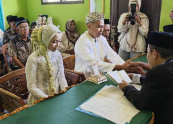 KUA Gunungguruh Layani Akad Nikah Pasangan Gen Z, Tekankan Pentingnya Fondasi Keluarga Sakinah