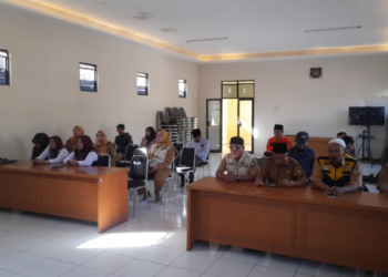 Menjemput Pagi dengan Zikir, Mengawali Tugas dengan Amanah: Penyuluh KUA Sagaranten Hadiri Pengajian Rutin Kecamatan