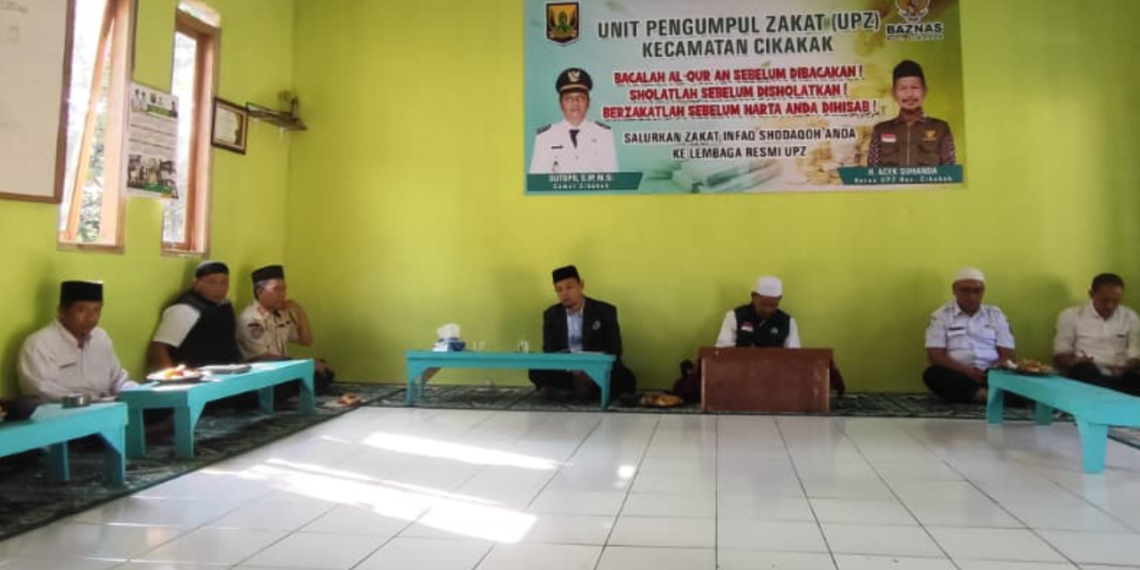 Penyuluh KUA Cikakak Pimpin Pengajian Majelis Taklim Aparatur, Teguhkan Nilai Syukur dalam Pengabdian