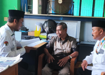 KUA Cikakak Berikan Layanan Informasi Jadwal Waktu Salat kepada Masyarakat