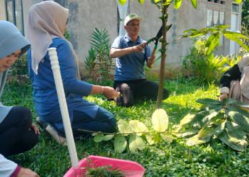 KUA Ciracap Budayakan Lingkungan Kerja Bersih dan Asri melalui Program GEMAH ASRI