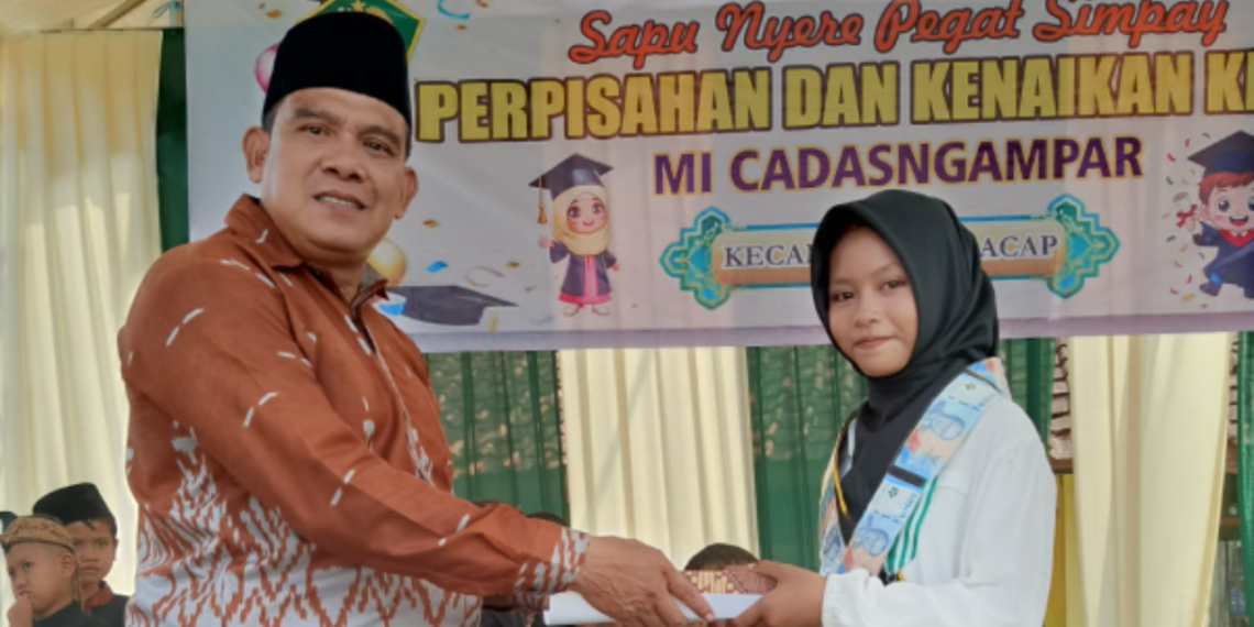 MI Cadasngampar Gelar Perpisahan dan Kenaikan Kelas, Tanamkan Semangat Belajar dan Akhlak Mulia