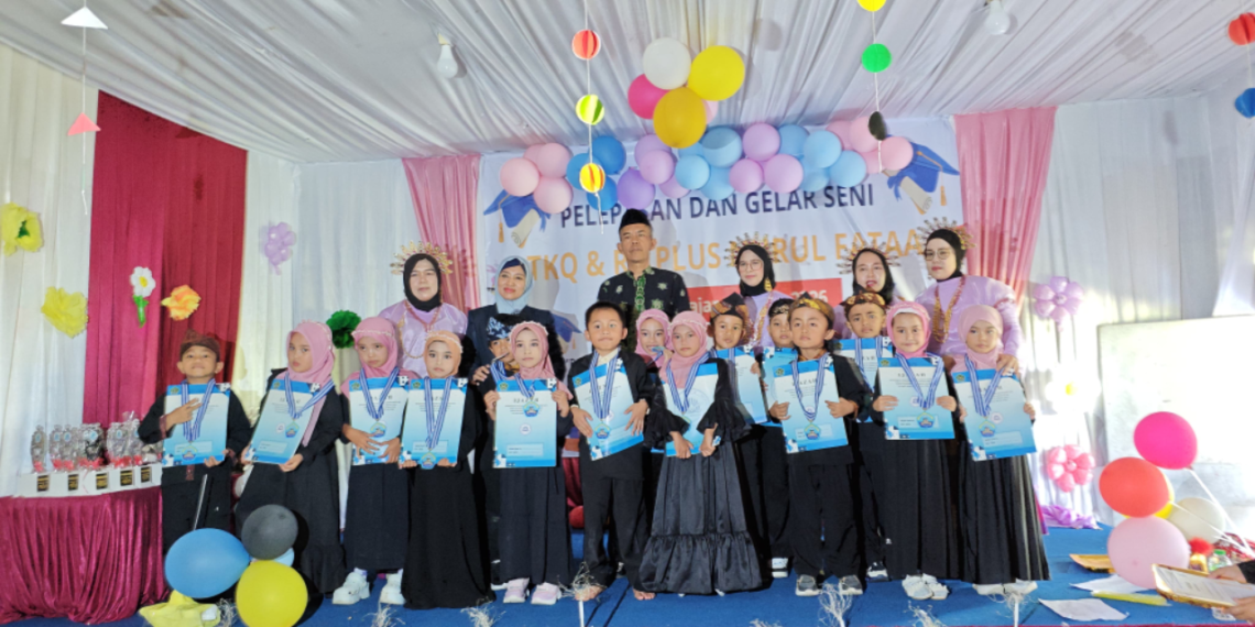 RA/TKQ Nurul Fataa Gelar Pelepasan dan Pentas Seni, Wujudkan Generasi Cerdas dan Berakhlak Mulia
