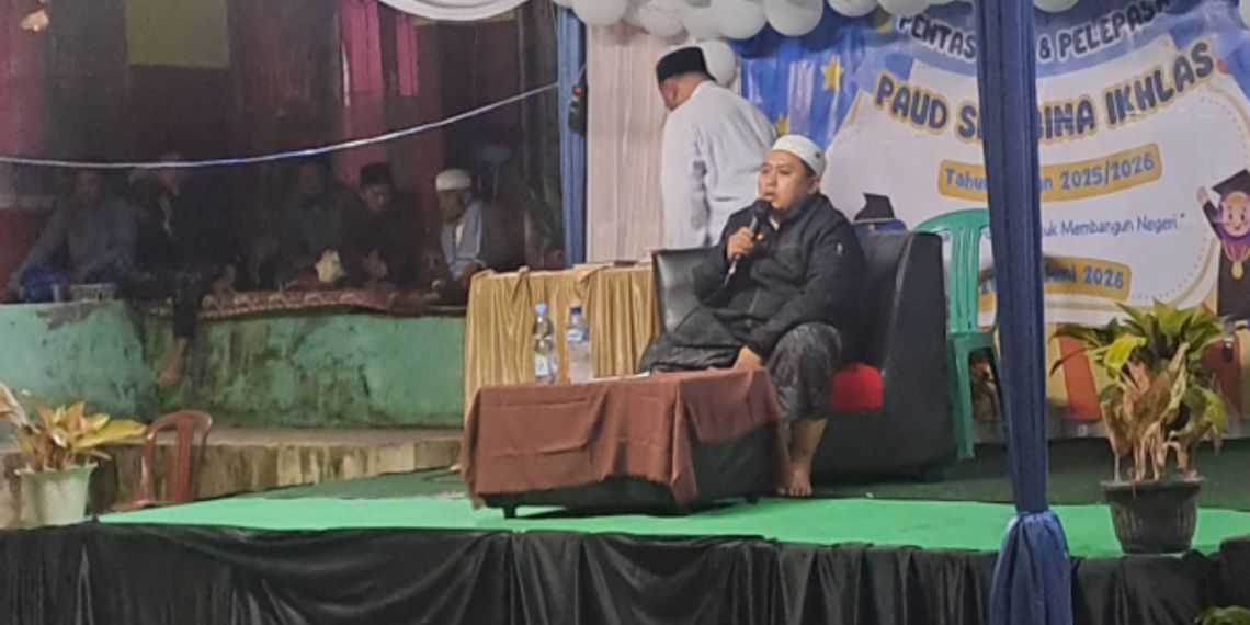 Penyuluh Agama KUA Cisaat Tekankan Pentingnya Pendidikan Usia Dini pada Kegiatan Kenaikan Kelas SPS Kober Bina Ikhlas