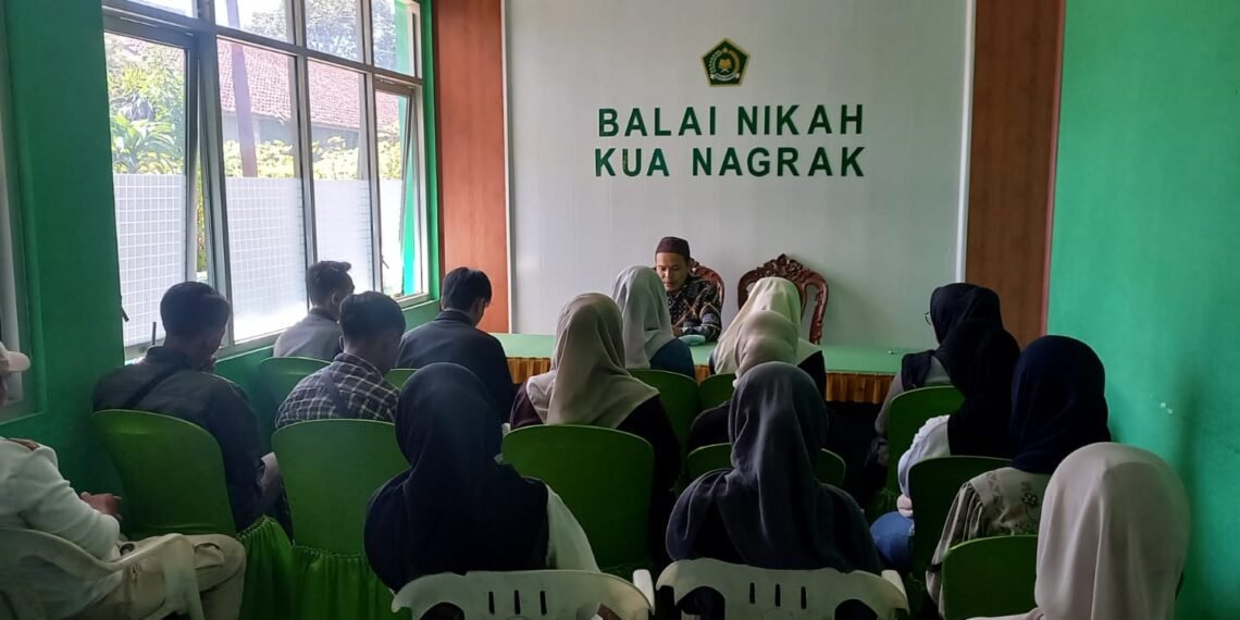 KUA Nagrak Tekankan Pentingnya Fondasi Kuat Sebelum Menikah