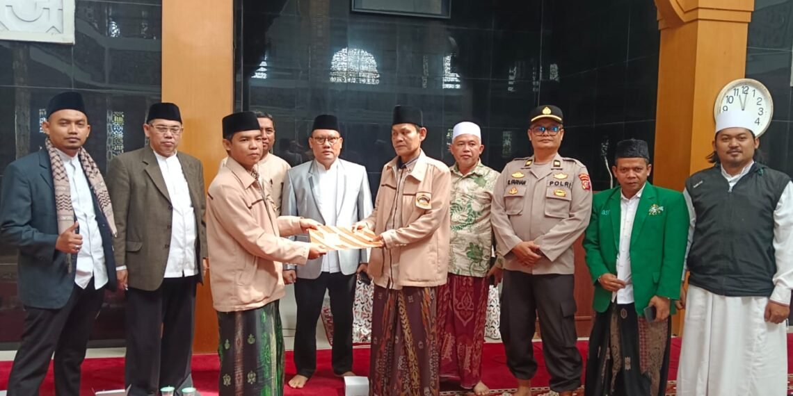 KUA Sukalarang Perkuat Pembinaan Umat melalui Kepemimpinan Penyuluh Agama di Masjid Al-Jabbar Cimangkok