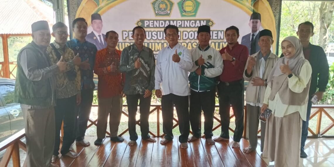 Pengawas Madrasah Aliyah Perkuat Implementasi Kurikulum KBC, Sosialisasikan MATAMUDA dan Gerakan Indonesia Berkiblat