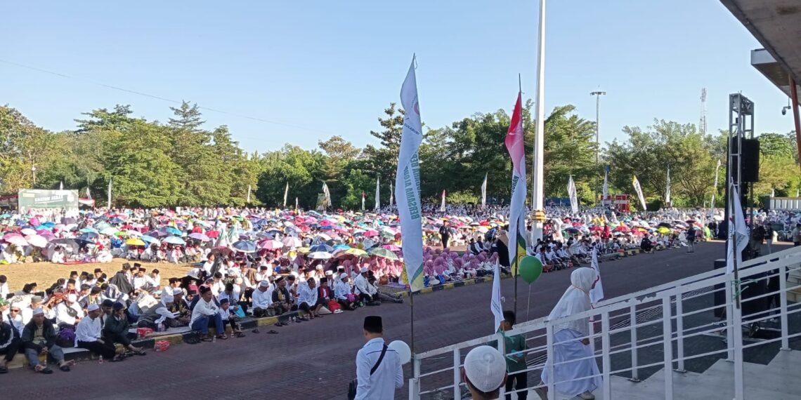 KUA Sukalarang Bersama KTT Hadirkan Semangat Membumikan Al-Qur’an di Khatam Akbar