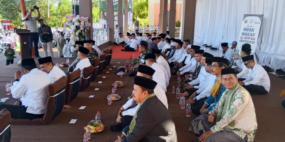 KUA Nagrak Kerahkan 250 Jamaah Semarakkan Khatam Akbar dan Gerakan Wakaf 1 Juta Al-Qur’an