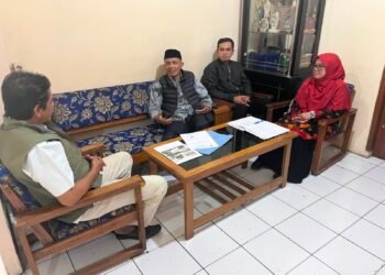 KUA Sukabumi Perkuat Sinergi dengan Pemerintah Desa Karawang untuk Sukseskan Gerakan Nasional Indonesia Berkiblat 1448K