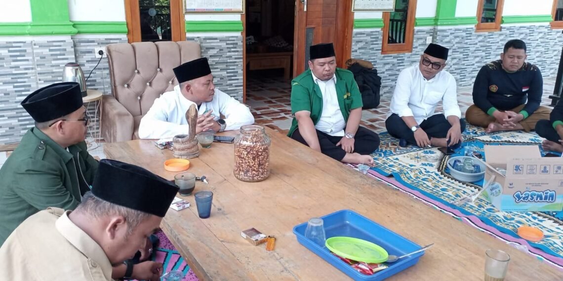 Penyuluh Agama Islam KUA Gegerbitung Ajak Pengurus MWC NU Sukseskan Gerakan Nasional Indonesia Berkiblat 1448K