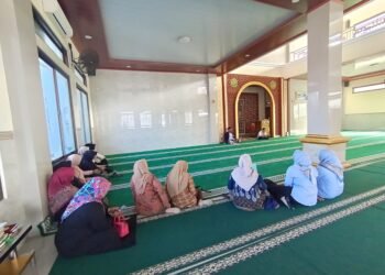 Pengajian Aparatur Kecamatan Jadi Sarana KUA Surade Sosialisasikan Gerakan Nasional Indonesia Berkiblat