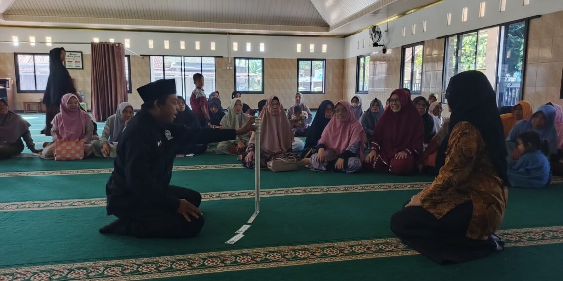 KUA Cikembar Padukan Bimluh dengan Simulasi Rashdul Kiblat di Masjid Al Huda