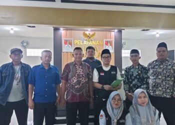 KUA Surade Edukasi Perangkat Desa Citanglar tentang Gerakan Nasional Indonesia Berkiblat