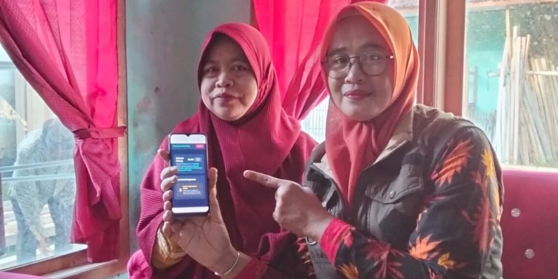 Penyuluh KUA Ciracap Intensifkan Sosialisasi Gerakan Nasional Indonesia Berkiblat dari Rumah ke Rumah