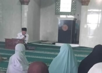 KUA Nagrak Edukasi Jamaah Majelis Taklim tentang Gerakan Nasional Indonesia Berkiblat