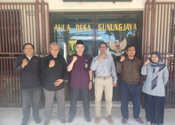 KUA Cisaat Gandeng Pemerintah Desa Gunungjaya Sukseskan Gerakan Nasional Indonesia Berkiblat