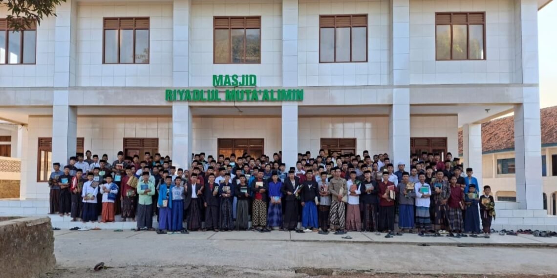 Ajakan KUA Ciracap Disambut Positif, Pondok Pesantren Riyadul Muta’allimin Siap Sukseskan Gerakan Nasional Indonesia Berkiblat
