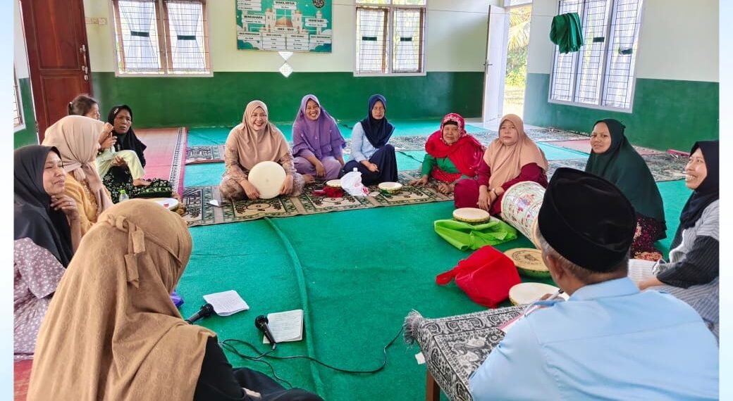 KUA Ciracap Sosialisasi dan Fasilitasi Registrasi Gerakan Nasional Indonesia Berkiblat di MT Nurul Huda Cikatulampa
