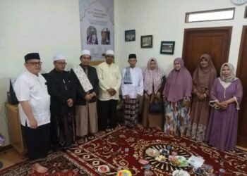 Penyuluh Agama Islam KUA Gegerbitung Sosialisasikan Simulasi Rashdul Kiblat kepada Tokoh Agama dan Organisasi Keagamaan