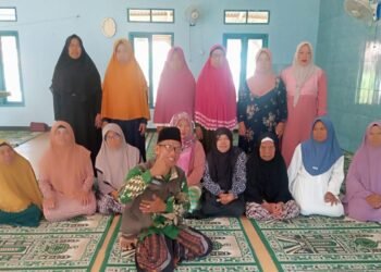 Penghulu KUA Ciracap Perkuat Sosialisasi dan Dampingi Registrasi Indonesia Berkiblat di MT Al Hikmat Batu Colat